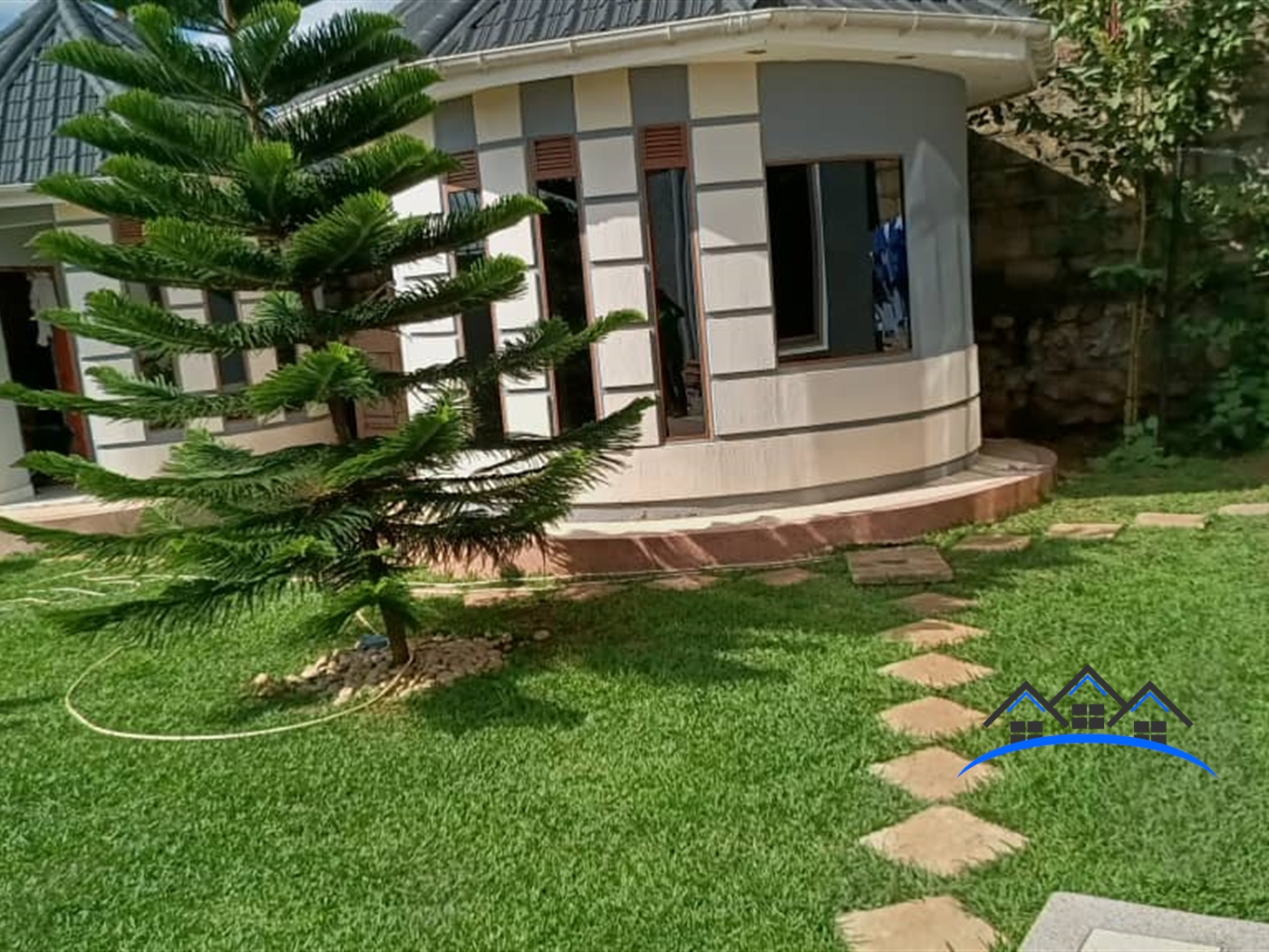 Apartment for sale in Lutembe Wakiso