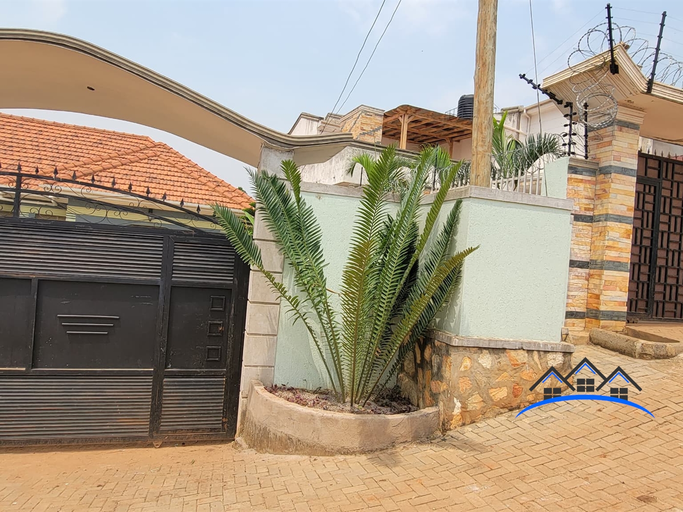 Bungalow for sale in Kasangati Wakiso