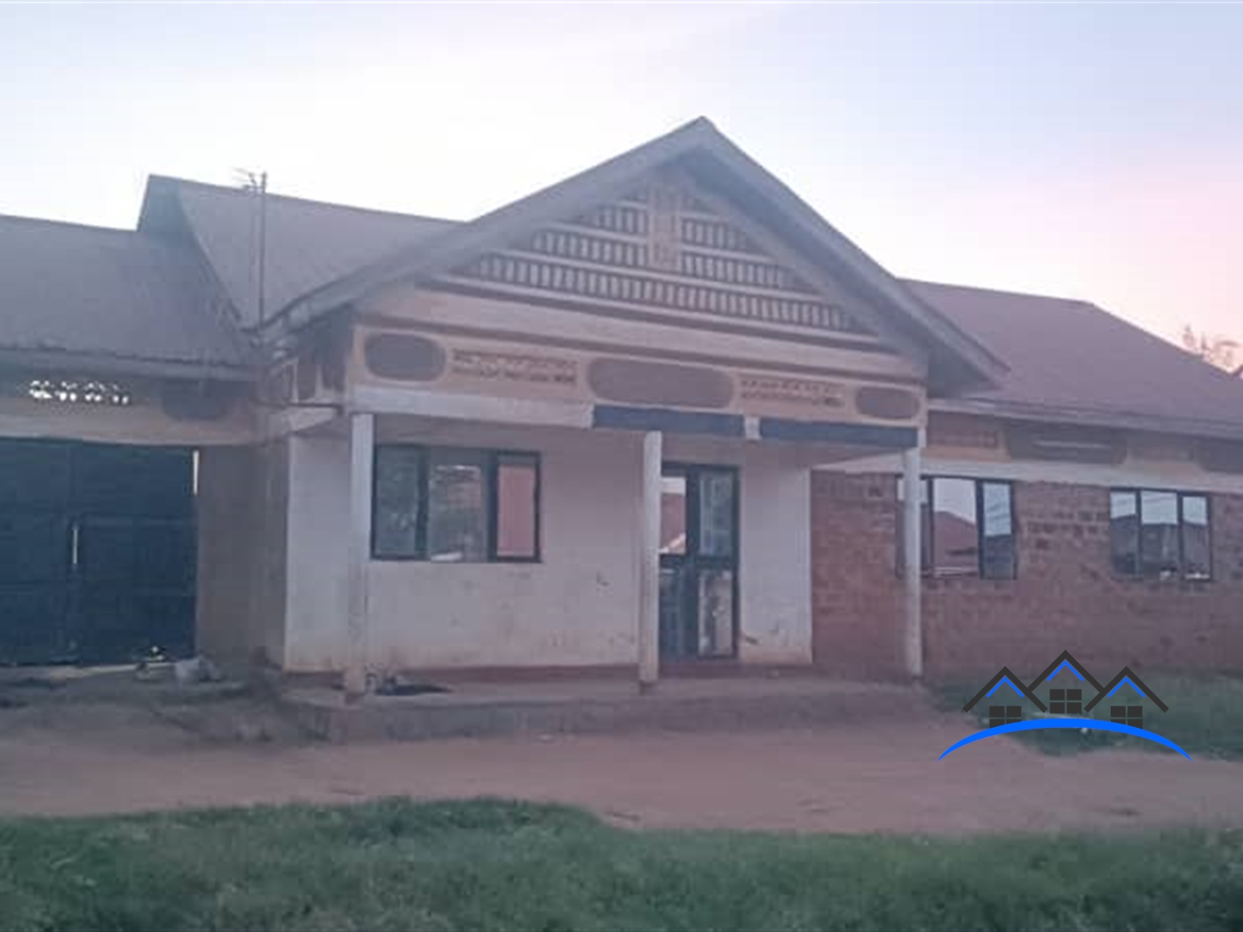 Shell House for sale in Bweyogerere Wakiso