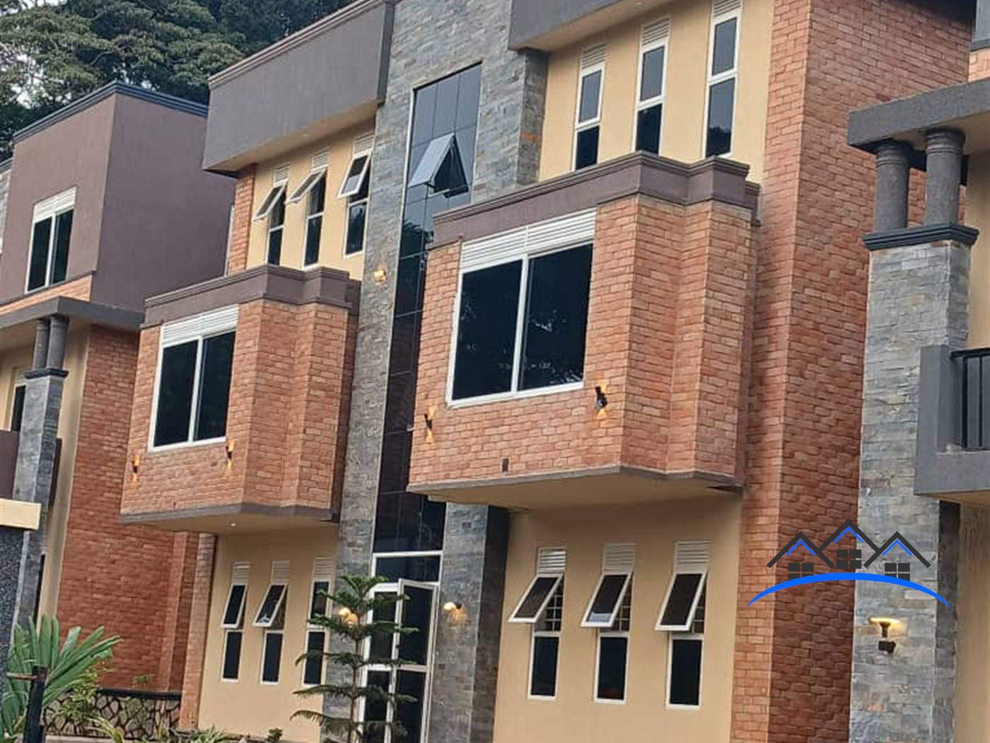 Apartment block for sale in Kizungu Wakiso