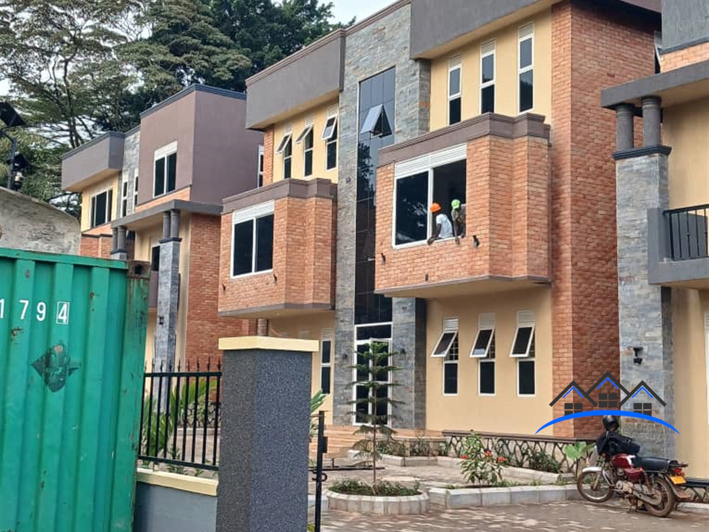 Apartment block for sale in Kizungu Wakiso