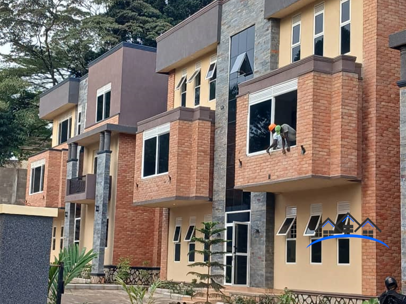 Apartment block for sale in Kizungu Wakiso