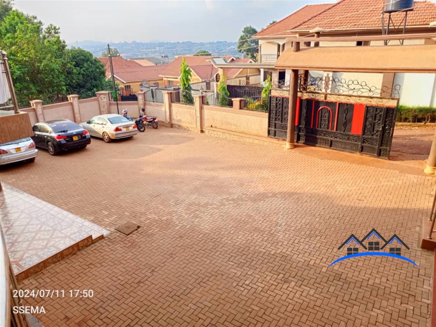 Hotel for sale in Nynama Wakiso