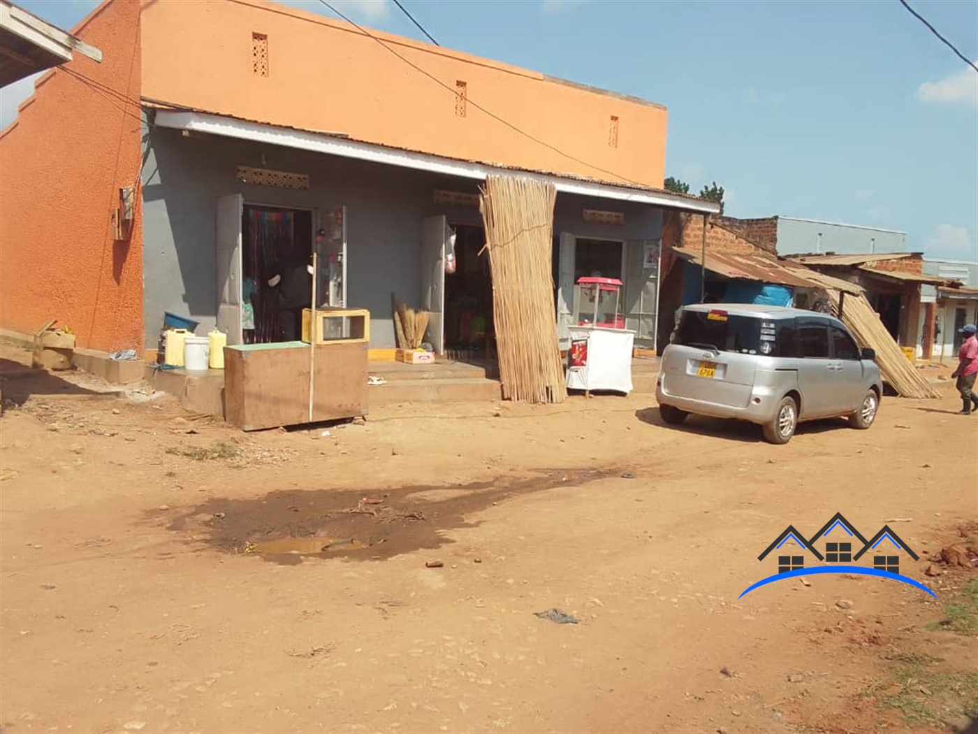 Commercial block for sale in Bweyogerere Wakiso