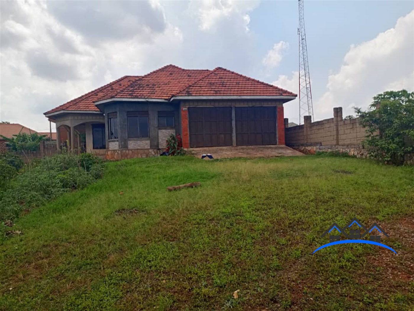 Bungalow for sale in Kikubampanga Wakiso