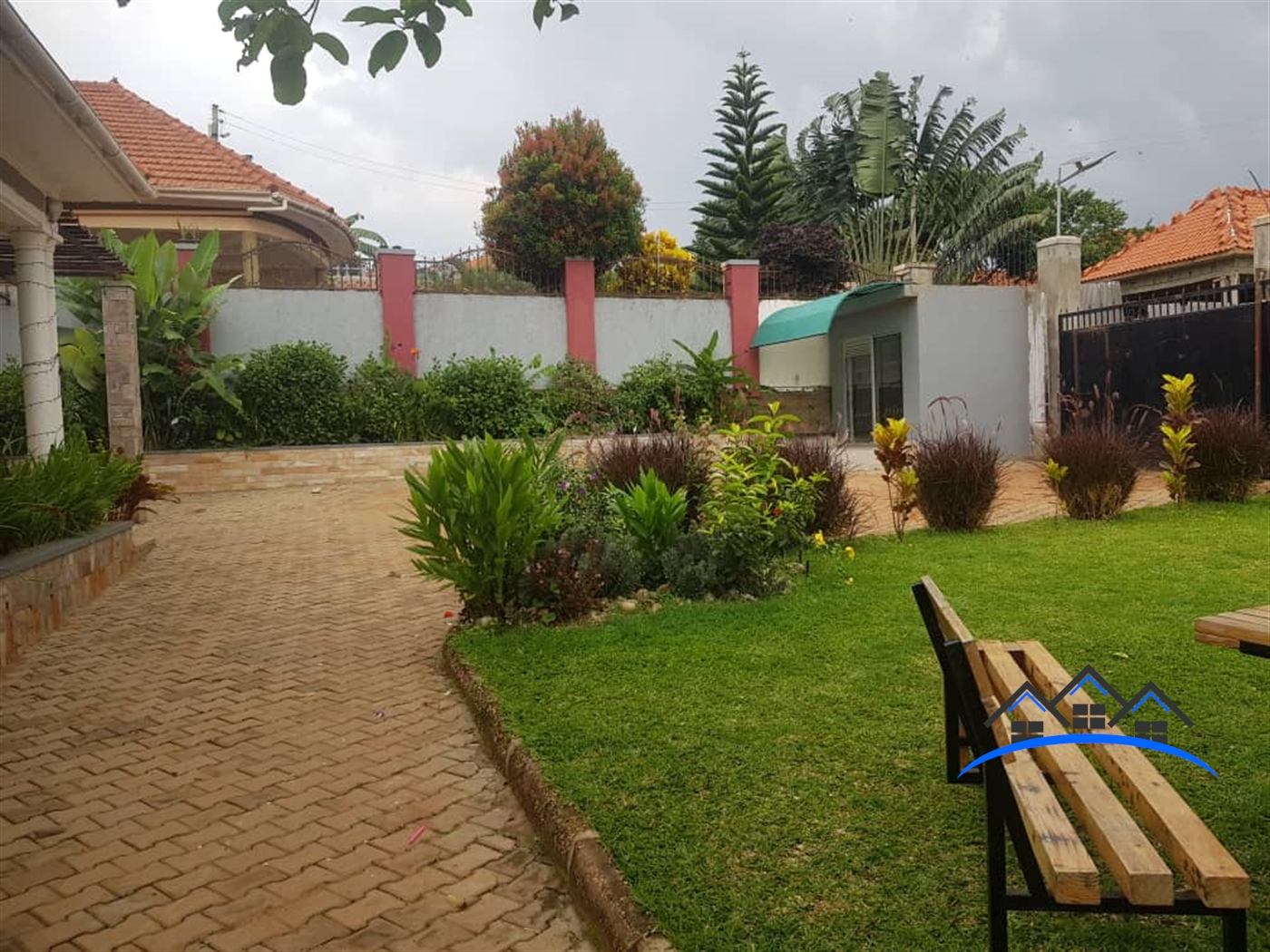 Bungalow for sale in Bwebajja Wakiso