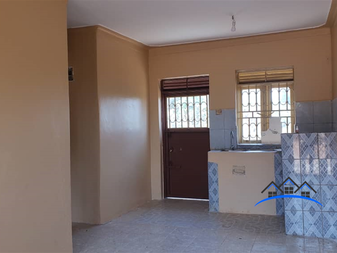 Cottage for rent in Bwebajja Wakiso