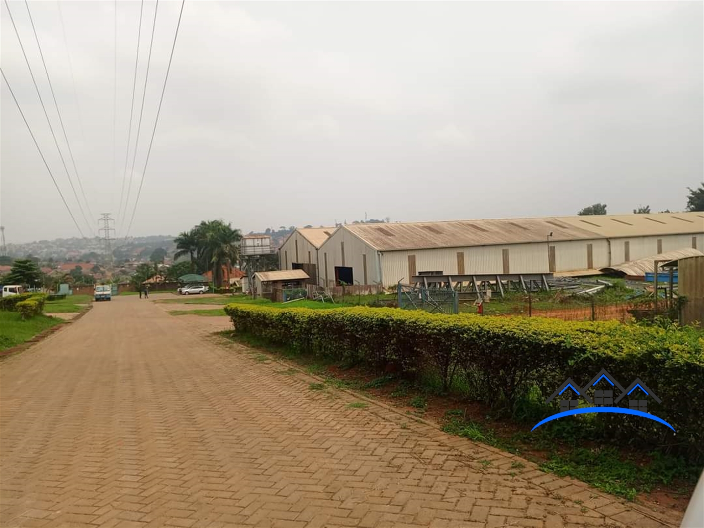 Warehouse for rent in Bweyogerere Wakiso