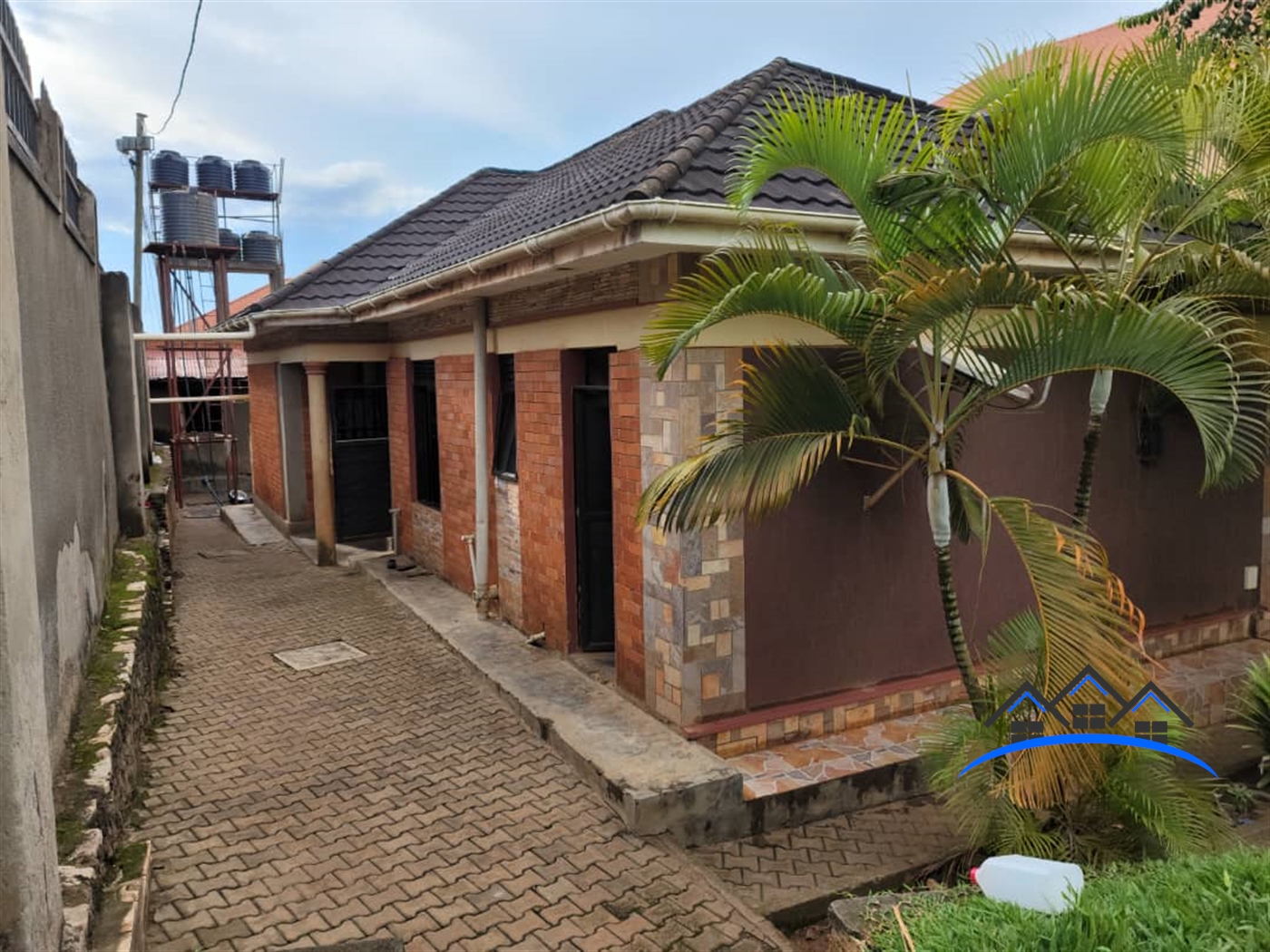 Bungalow for sale in Kyaliwajjalaa Wakiso