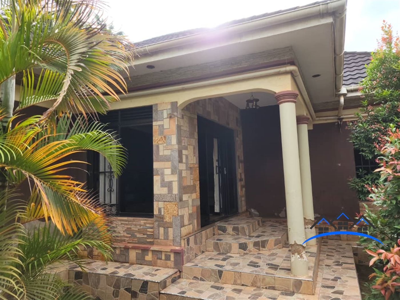 Bungalow for sale in Kyaliwajjalaa Wakiso