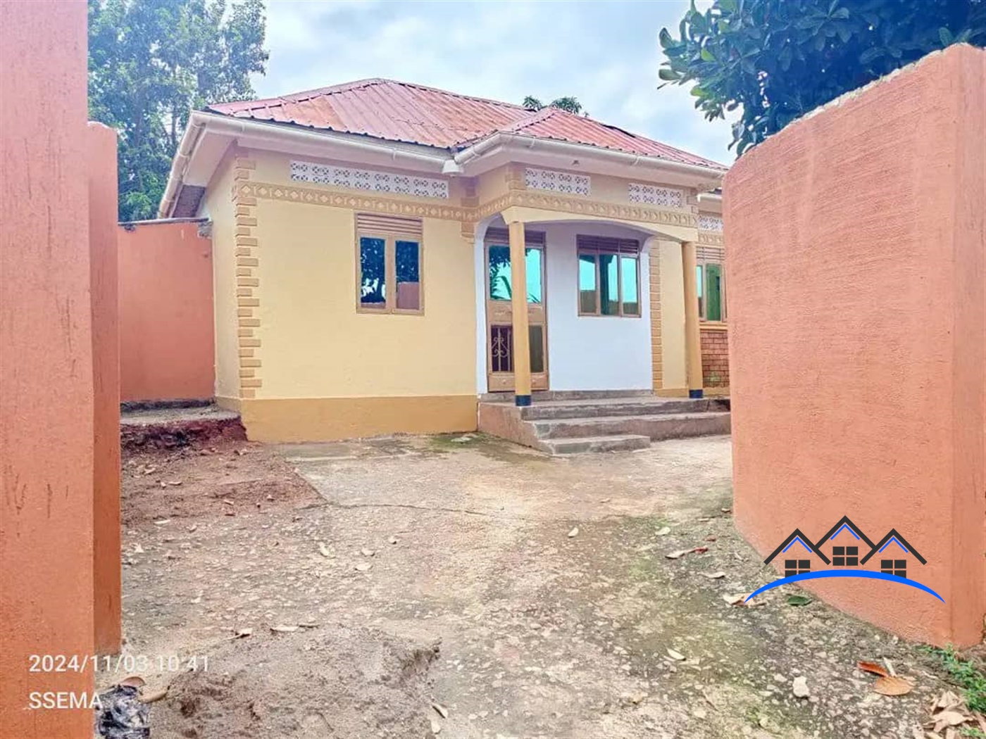 Cottage for sale in Buddo Wakiso