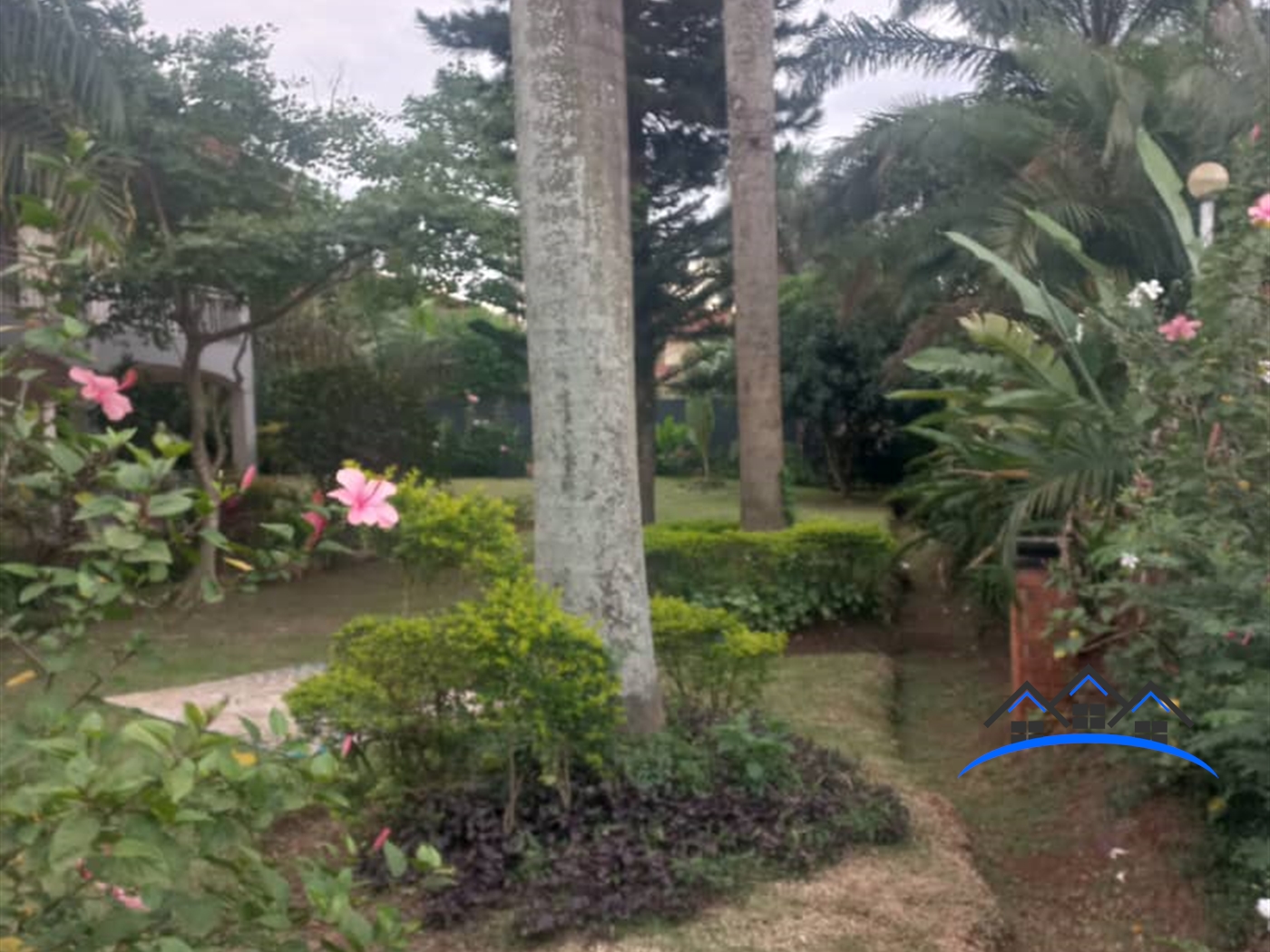 Bungalow for sale in Kawuku Wakiso