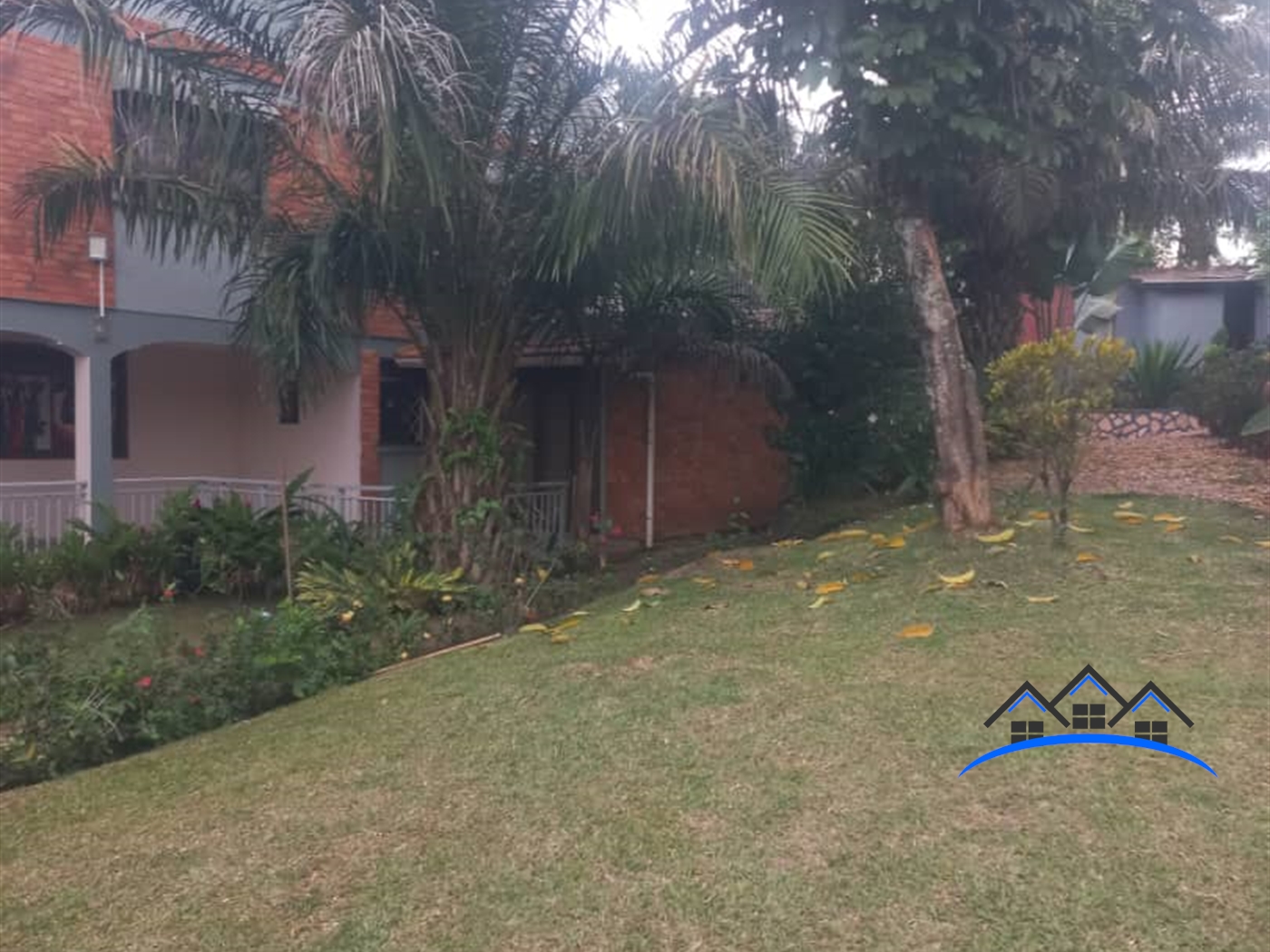 Bungalow for sale in Kawuku Wakiso