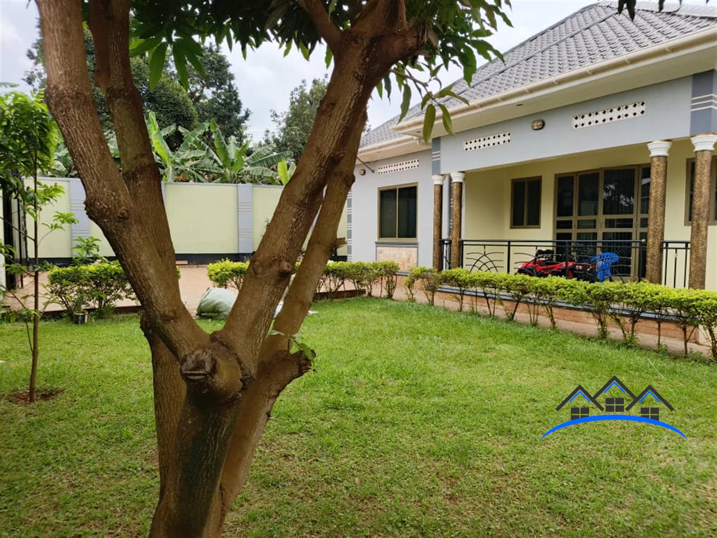 Bungalow for sale in Bulenga Wakiso