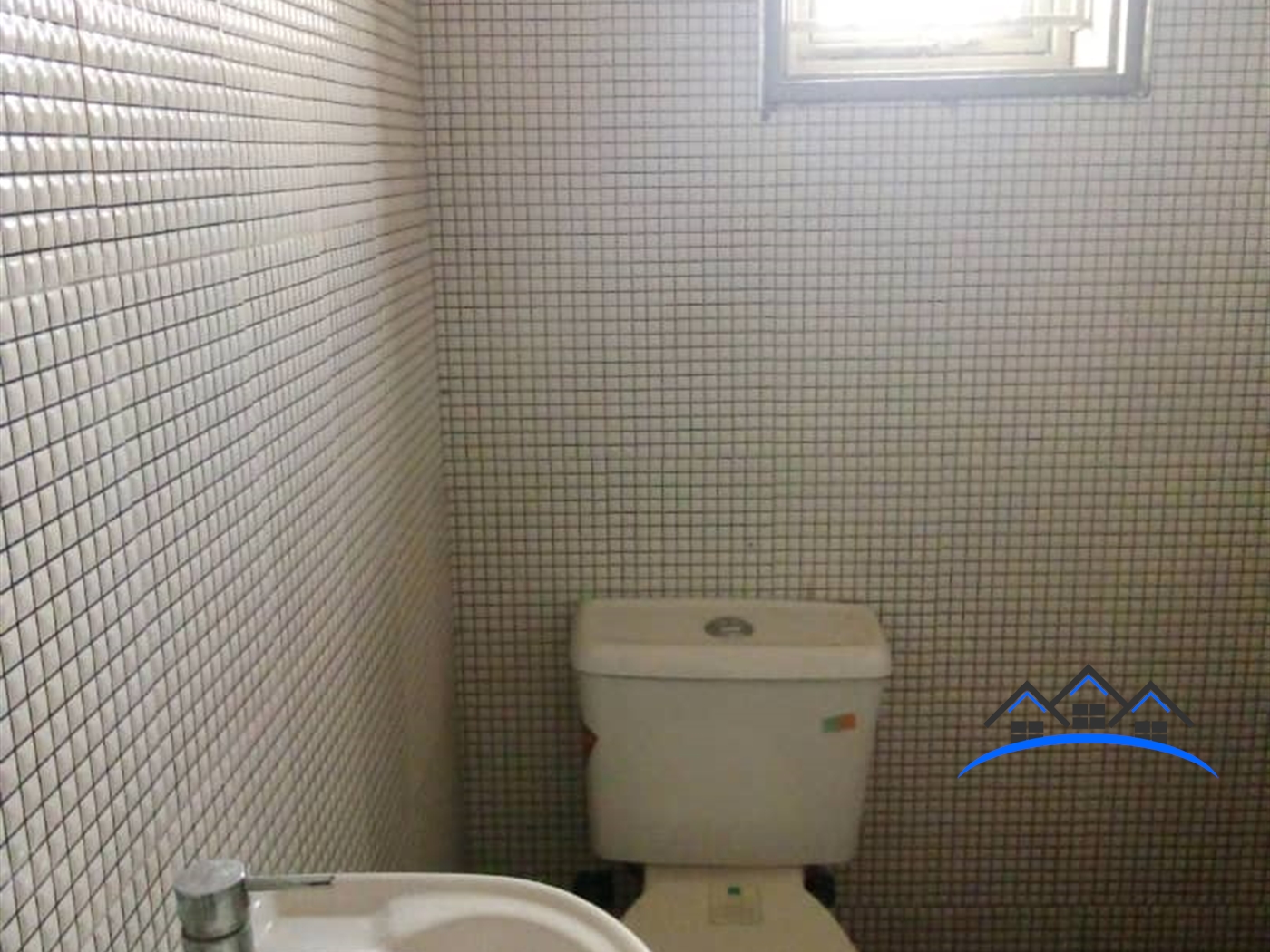 Bathroom (Toilet)