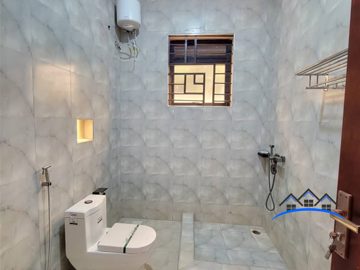 Bathroom (Toilet)