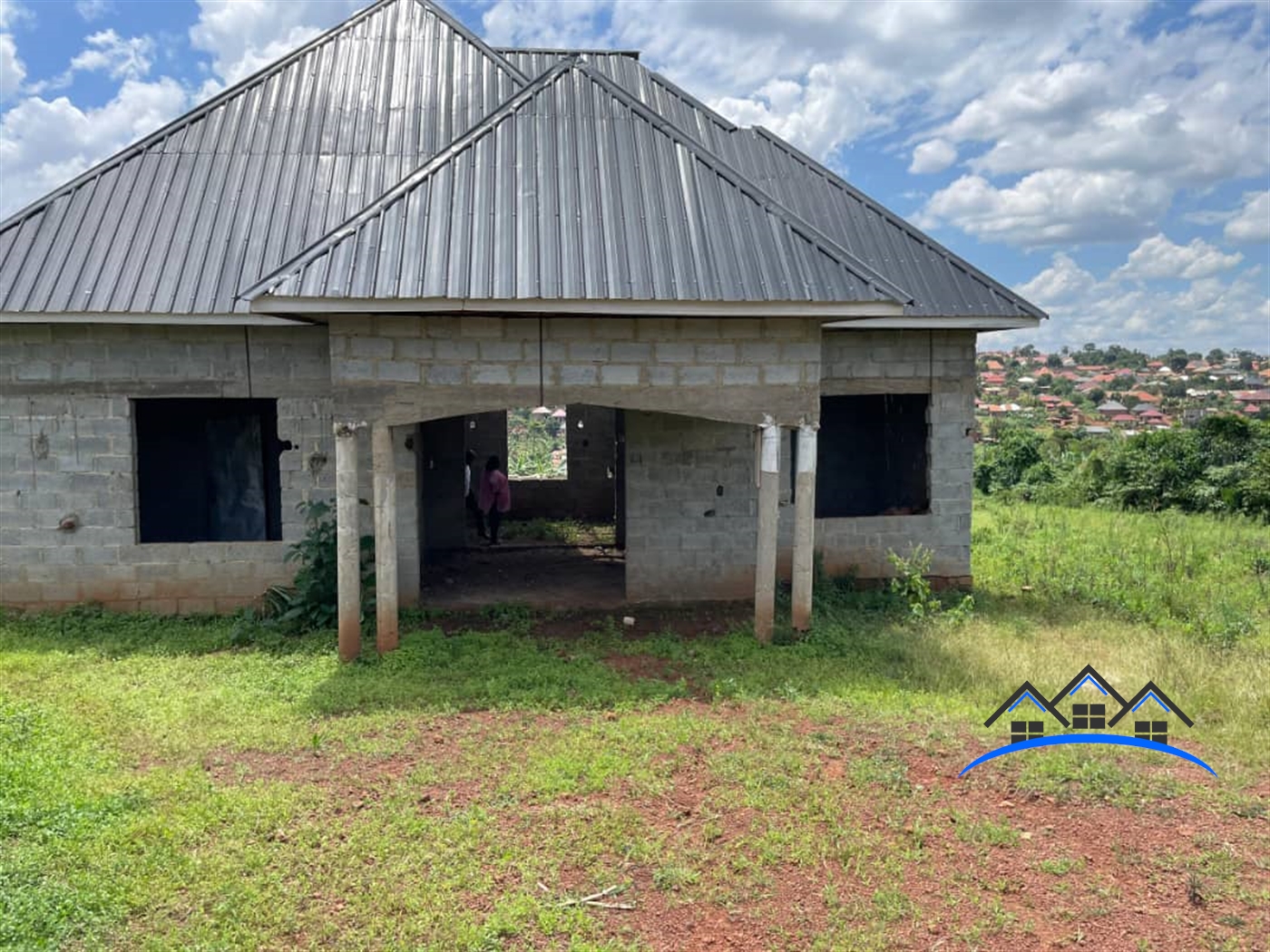 Shell House for sale in Gombe Wakiso