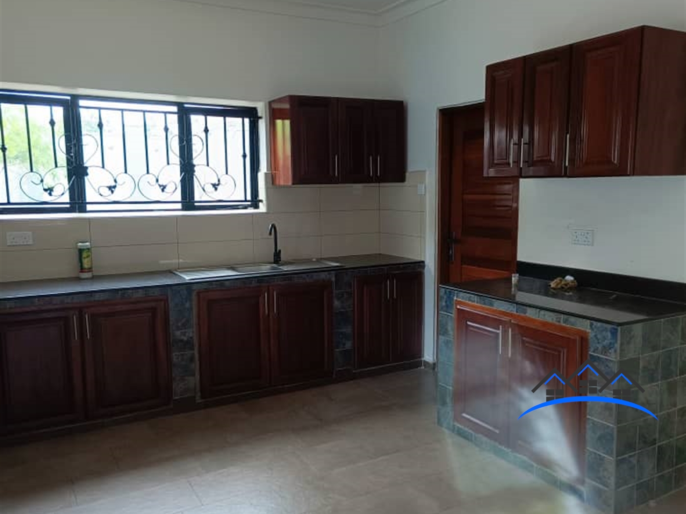 Bungalow for sale in Nakweelo Wakiso