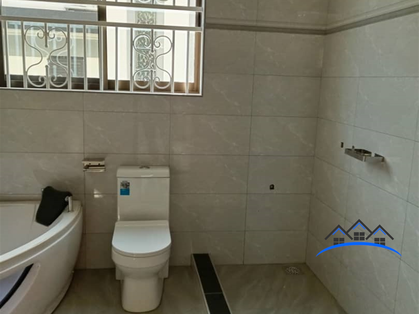 Apartment for sale in Lubowa Wakiso