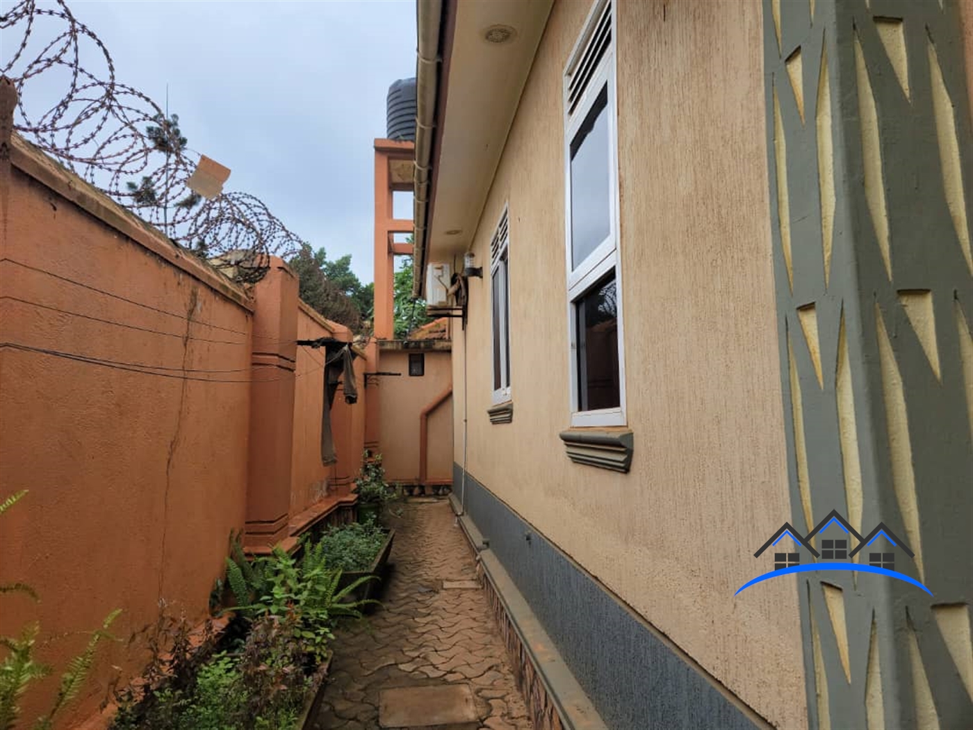 Bungalow for sale in Kira Wakiso