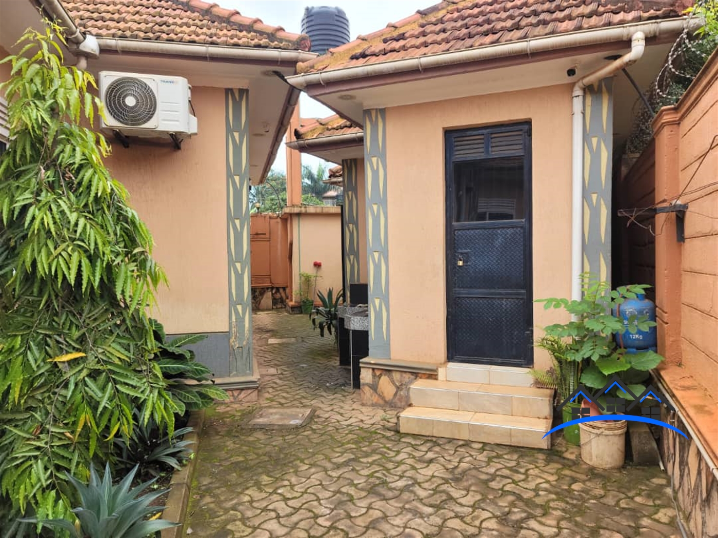 Bungalow for sale in Kira Wakiso