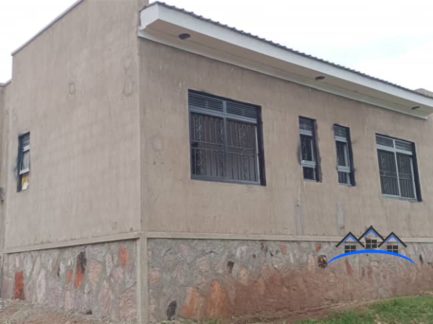 Duplex for sale in Gayaza Wakiso