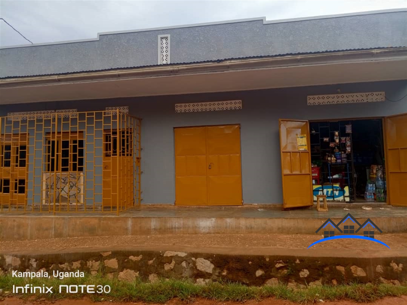 Shop for sale in Kawempe Wakiso