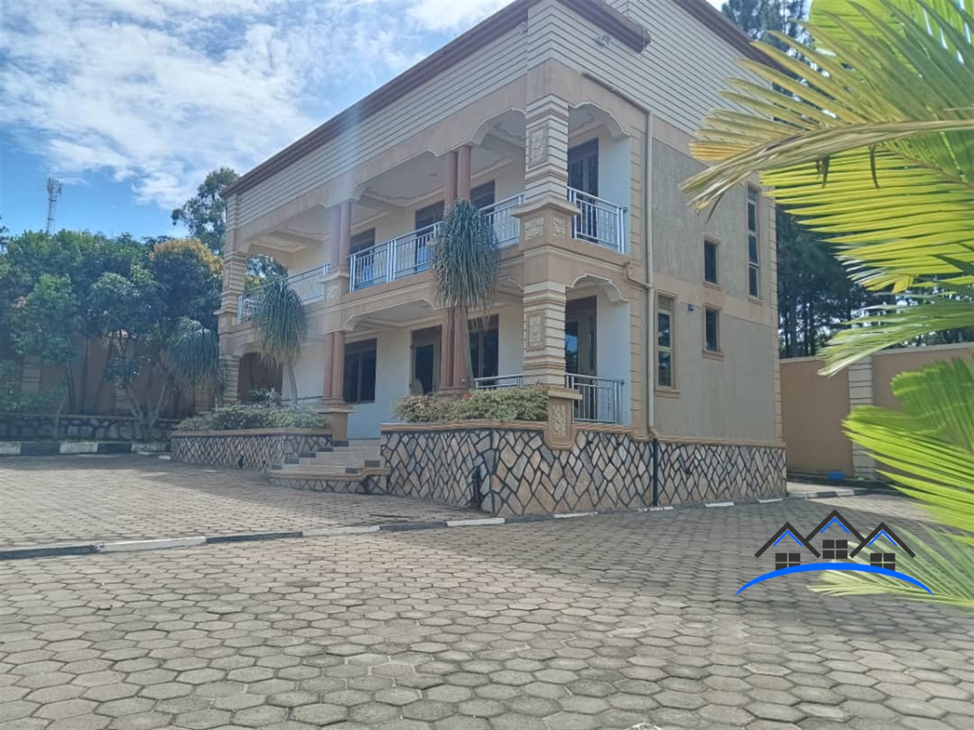 Cottage for sale in Lweeza Wakiso