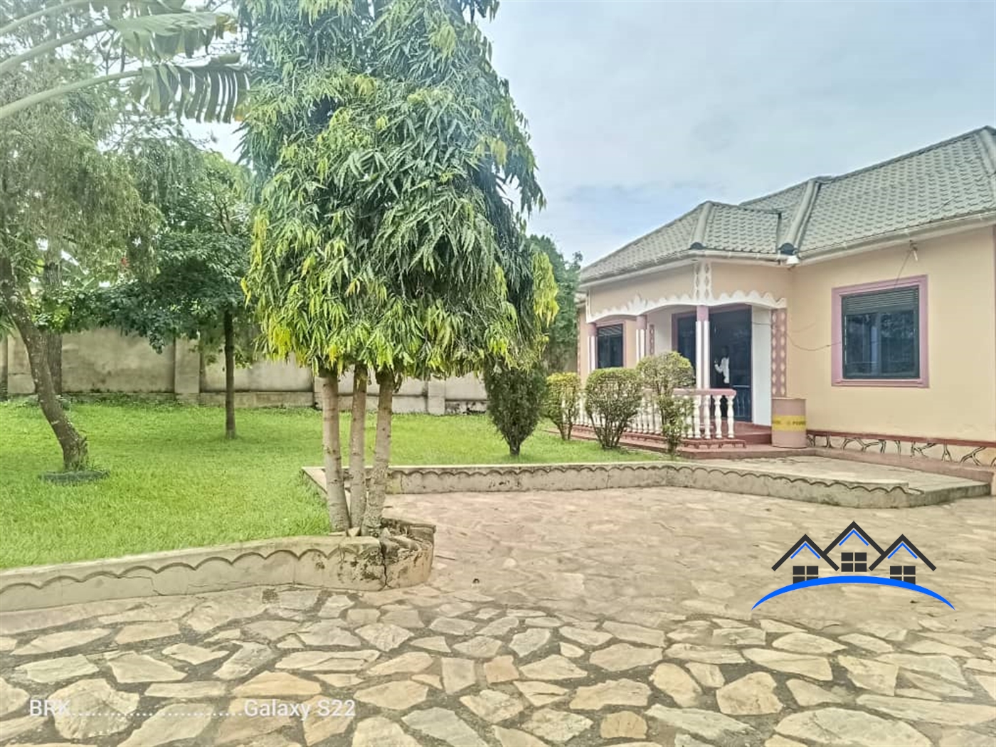 Cottage for sale in Buloba Wakiso