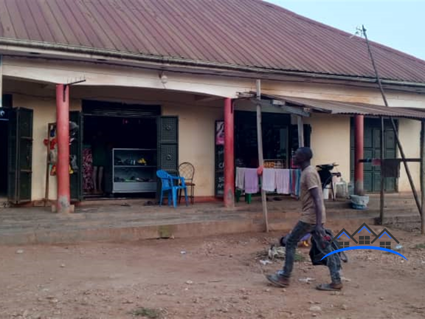 Shop for sale in Matugga Wakiso