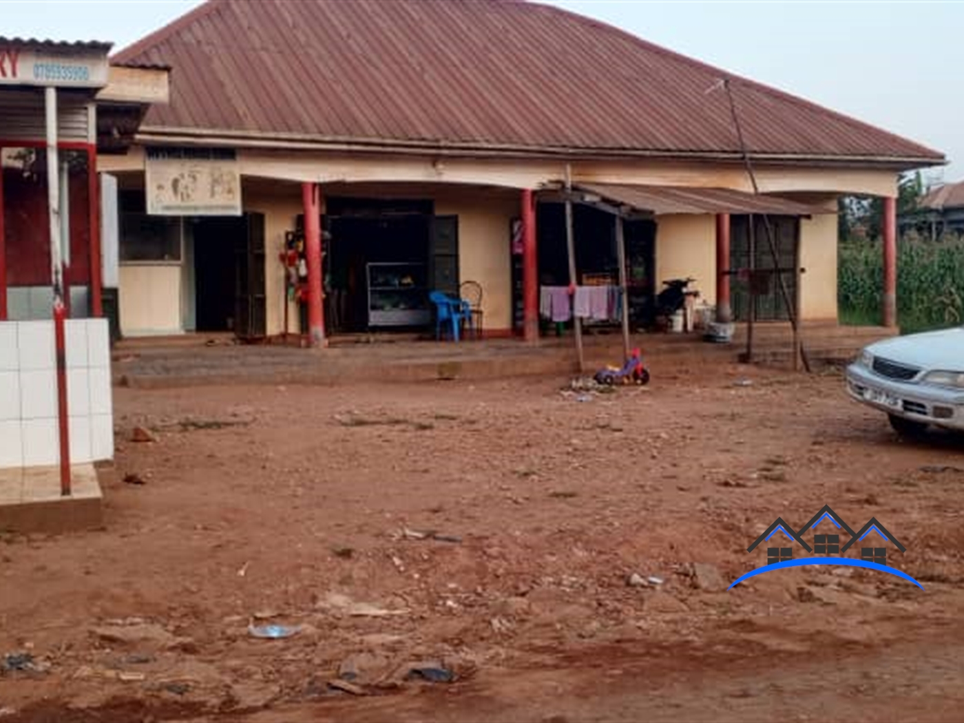 Shop for sale in Matugga Wakiso