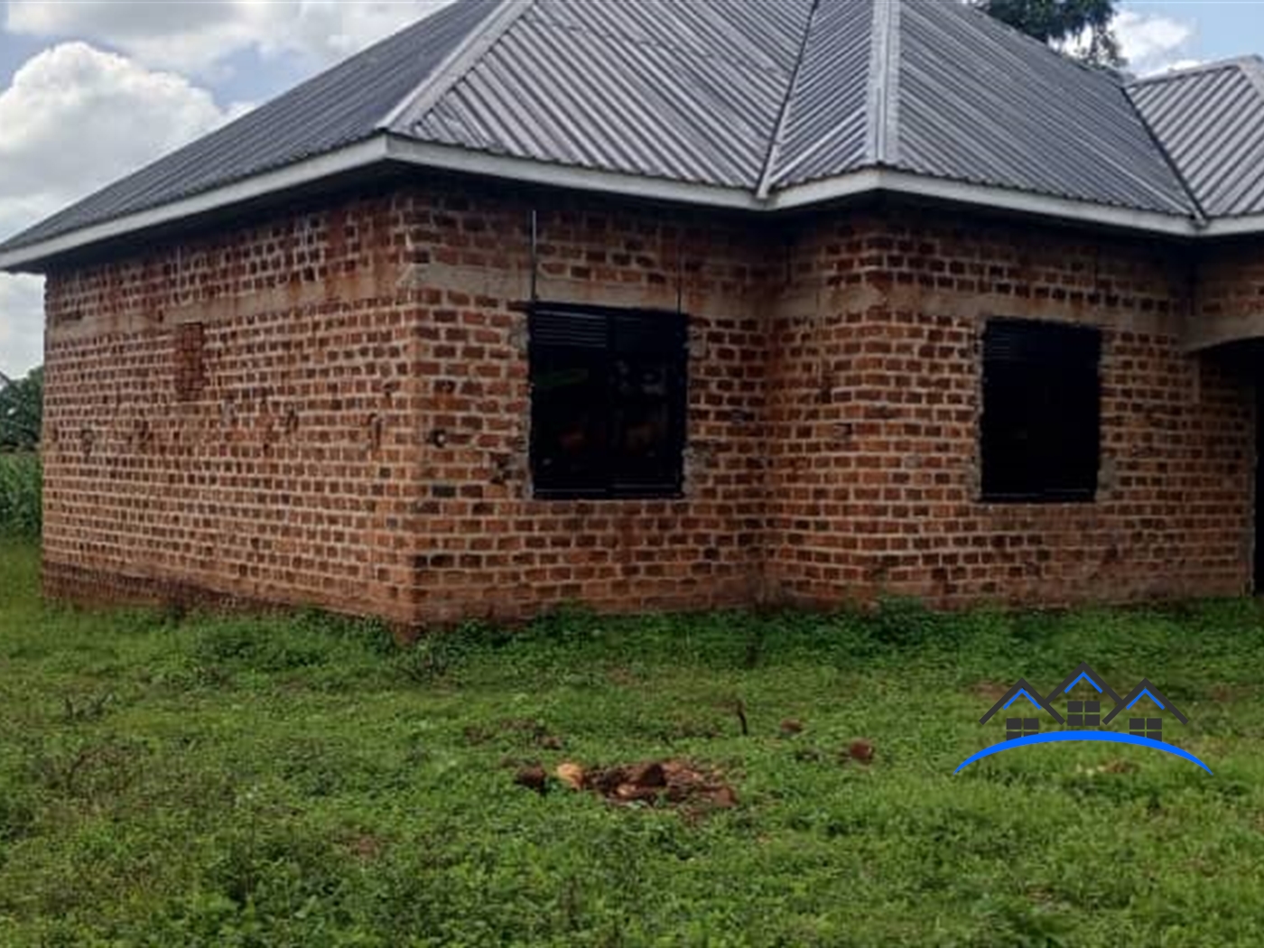 Shell House for sale in Matugga Wakiso