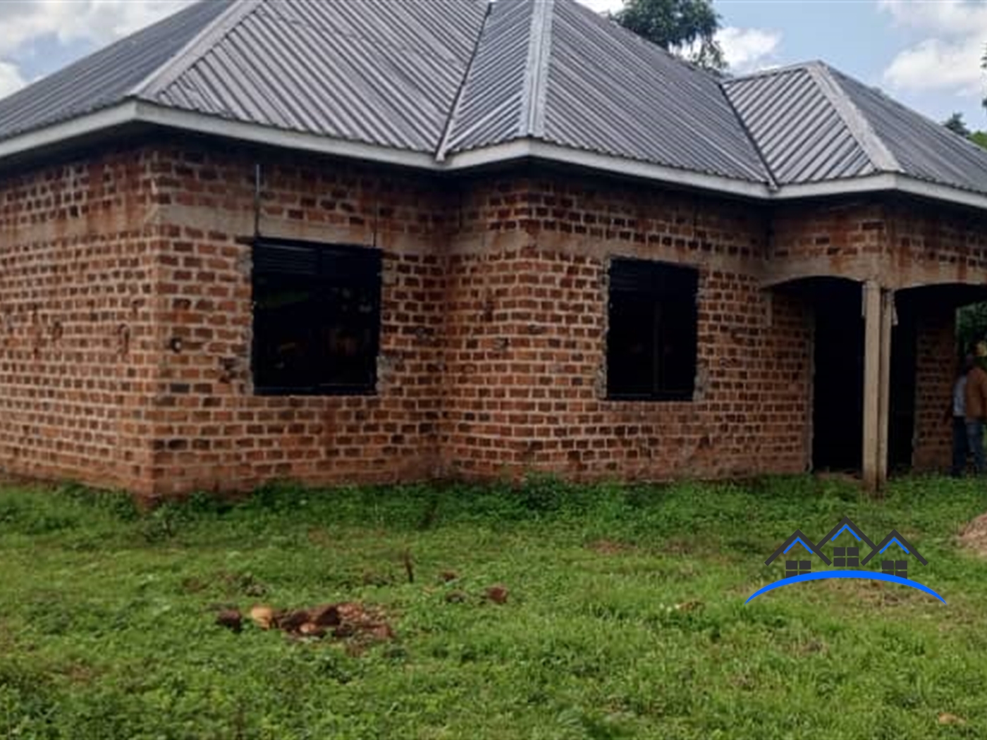 Shell House for sale in Matugga Wakiso