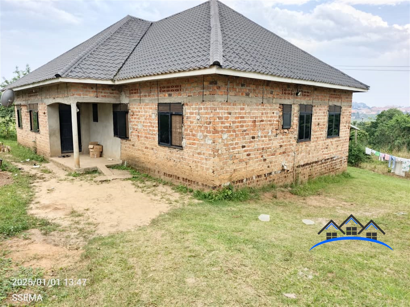 Bungalow for sale in Nsangi Wakiso