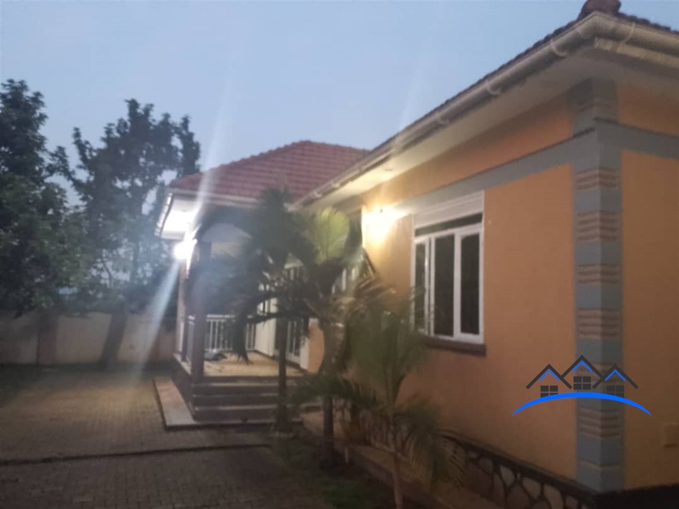 Bungalow for sale in Kyanja Wakiso