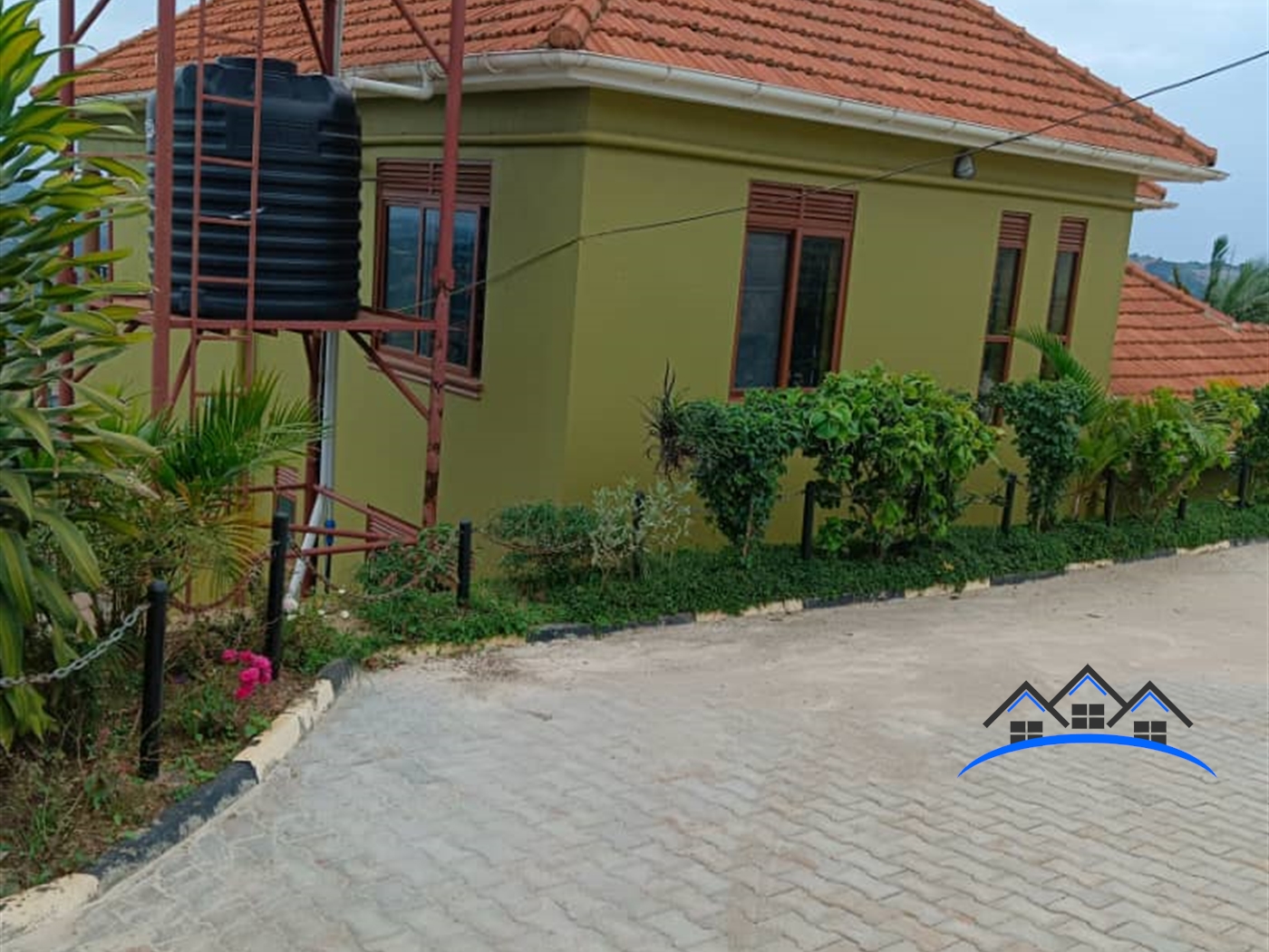 Bungalow for sale in Bwebajja Wakiso