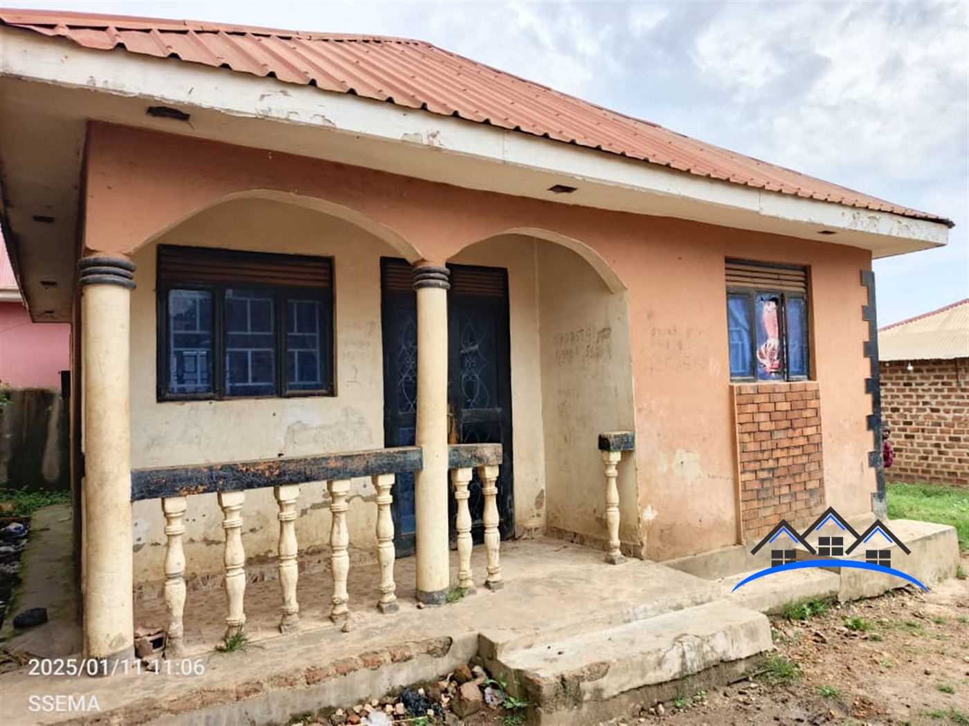 Cottage for sale in Bujuuko Wakiso