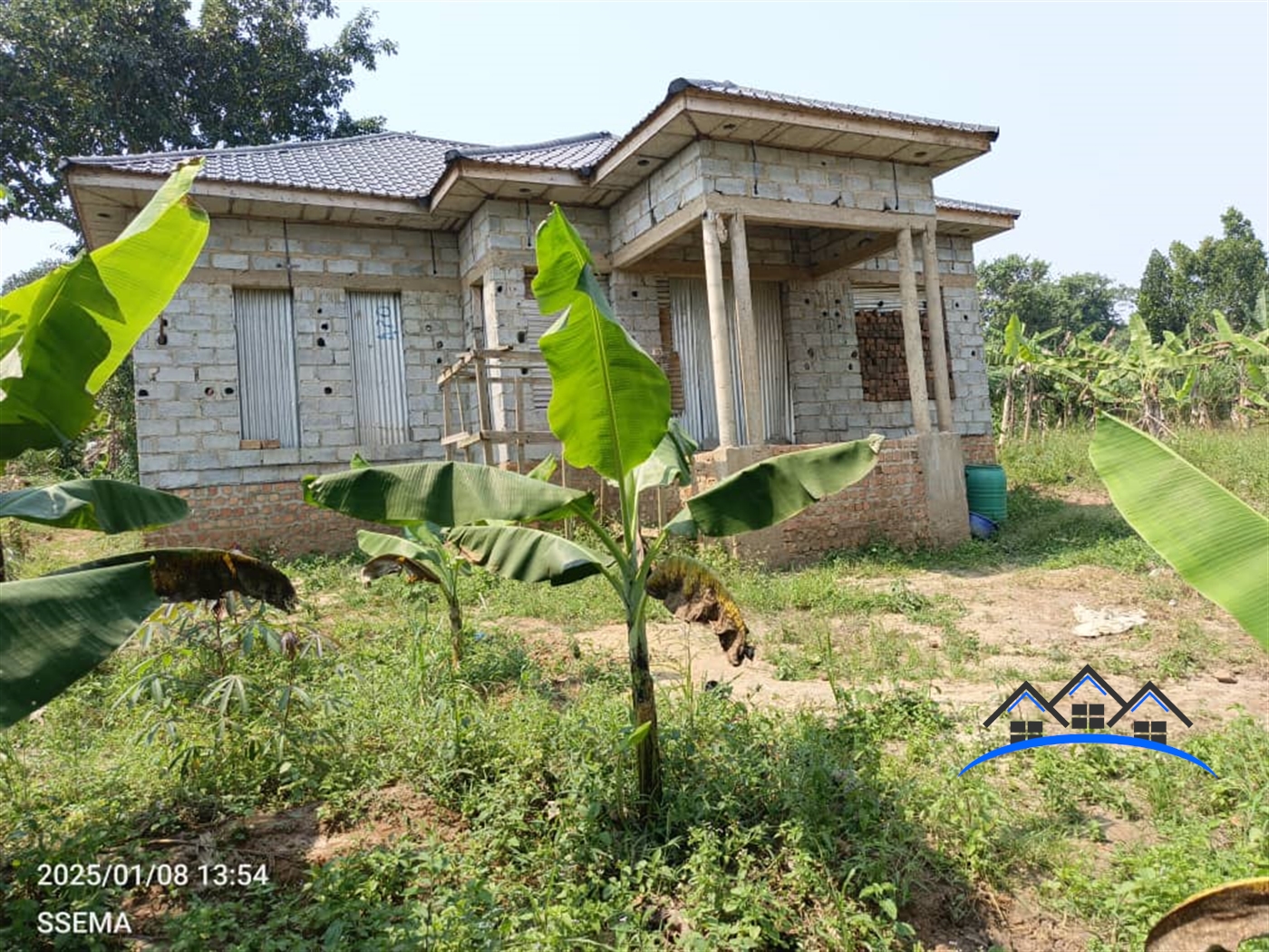 Shell House for sale in Bujuuko Wakiso