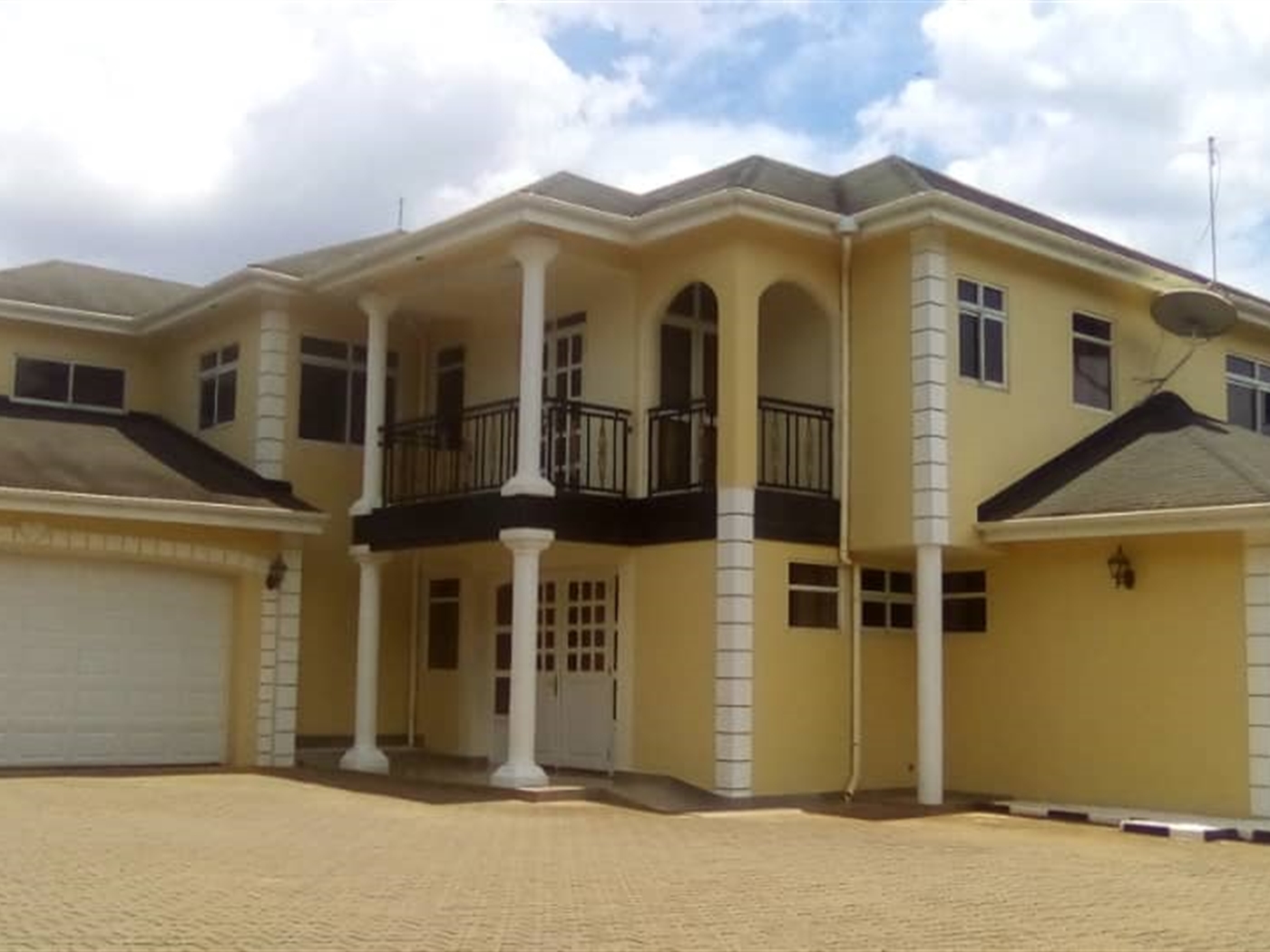 Bungalow for rent in Naguru Kampala