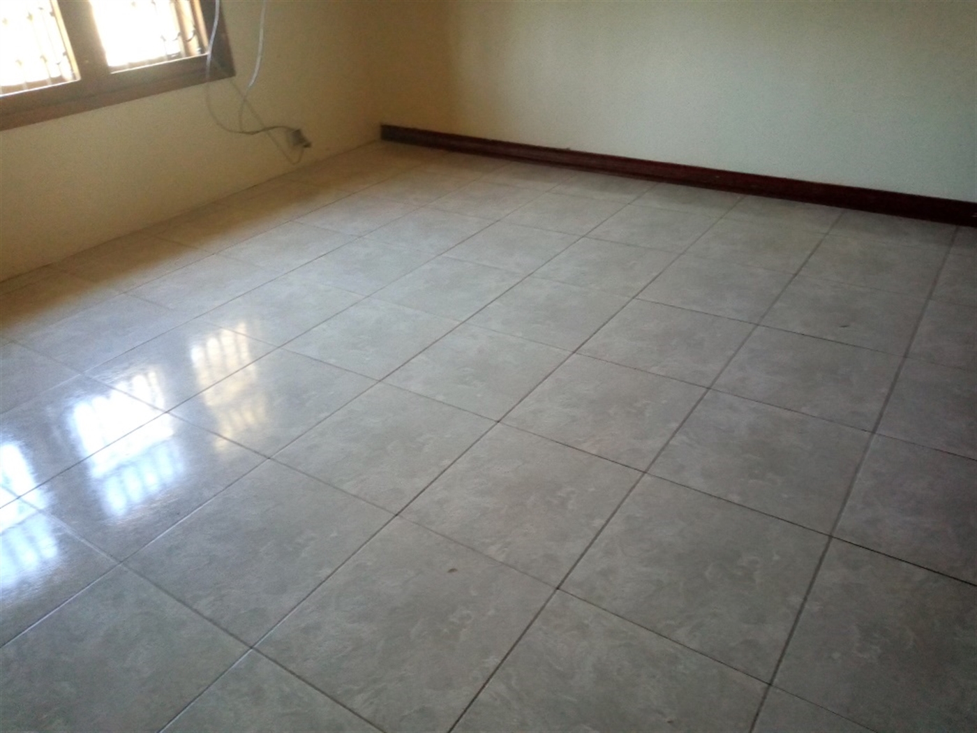 Bungalow for rent in Muyenga Kampala