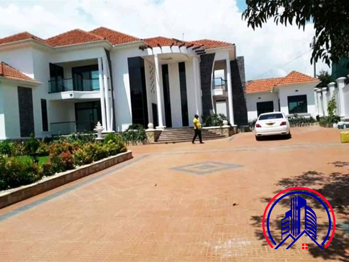 Mansion for sale in Muyenga Kampala