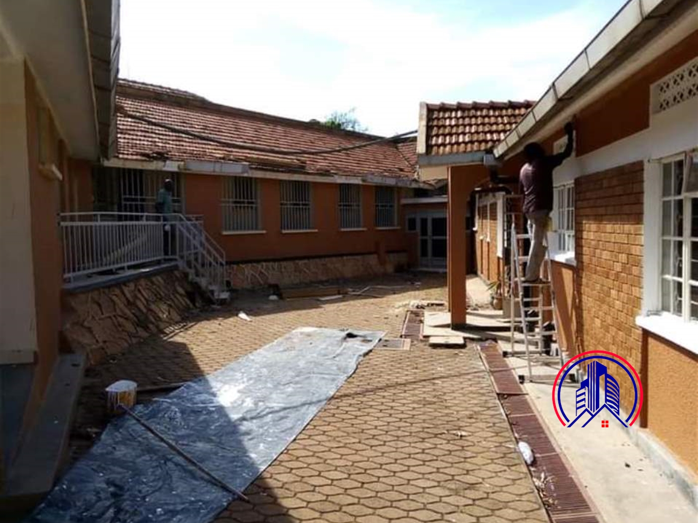 Bungalow for rent in Kololo Kampala