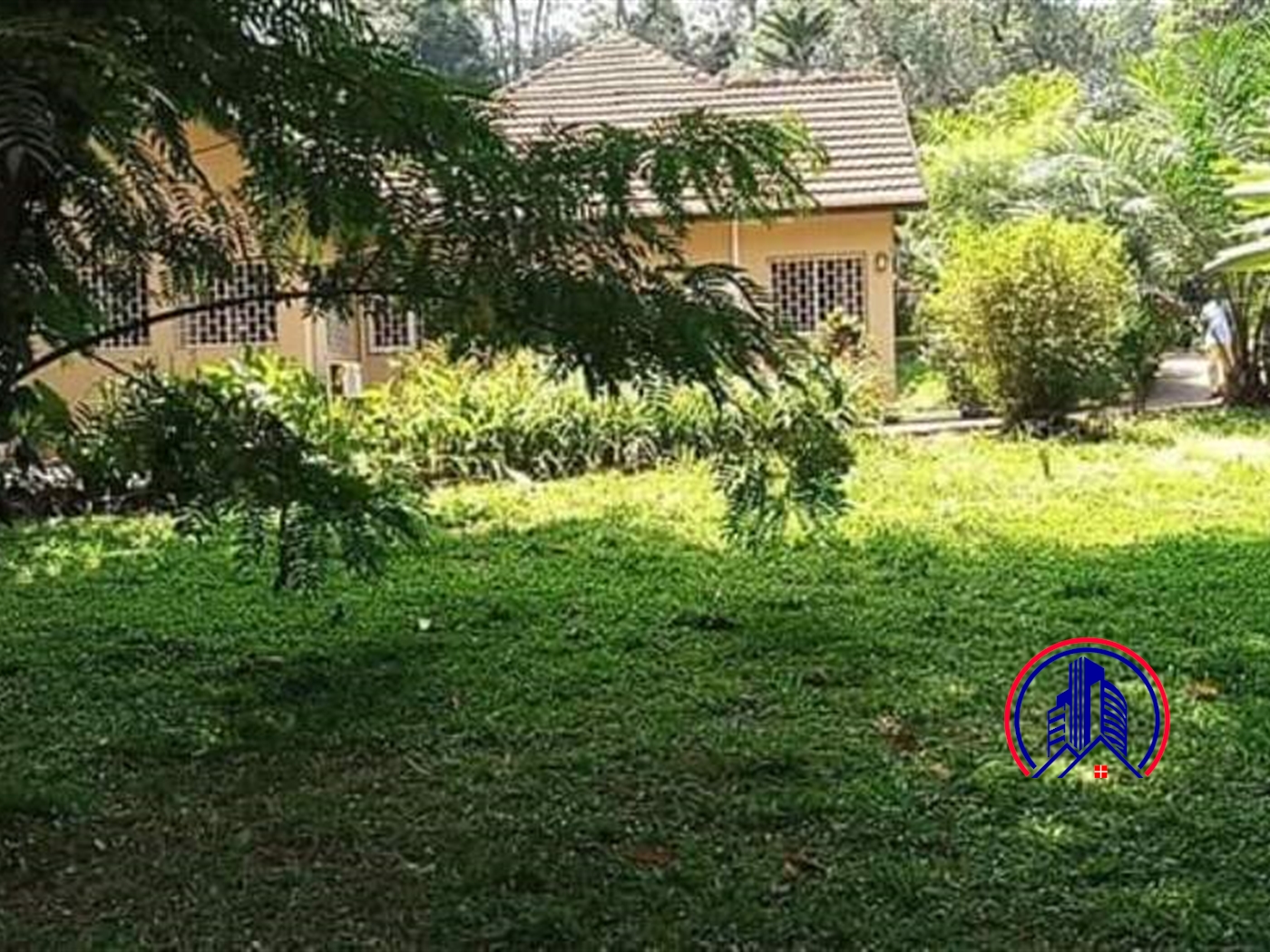 Bungalow for sale in Kololo Kampala