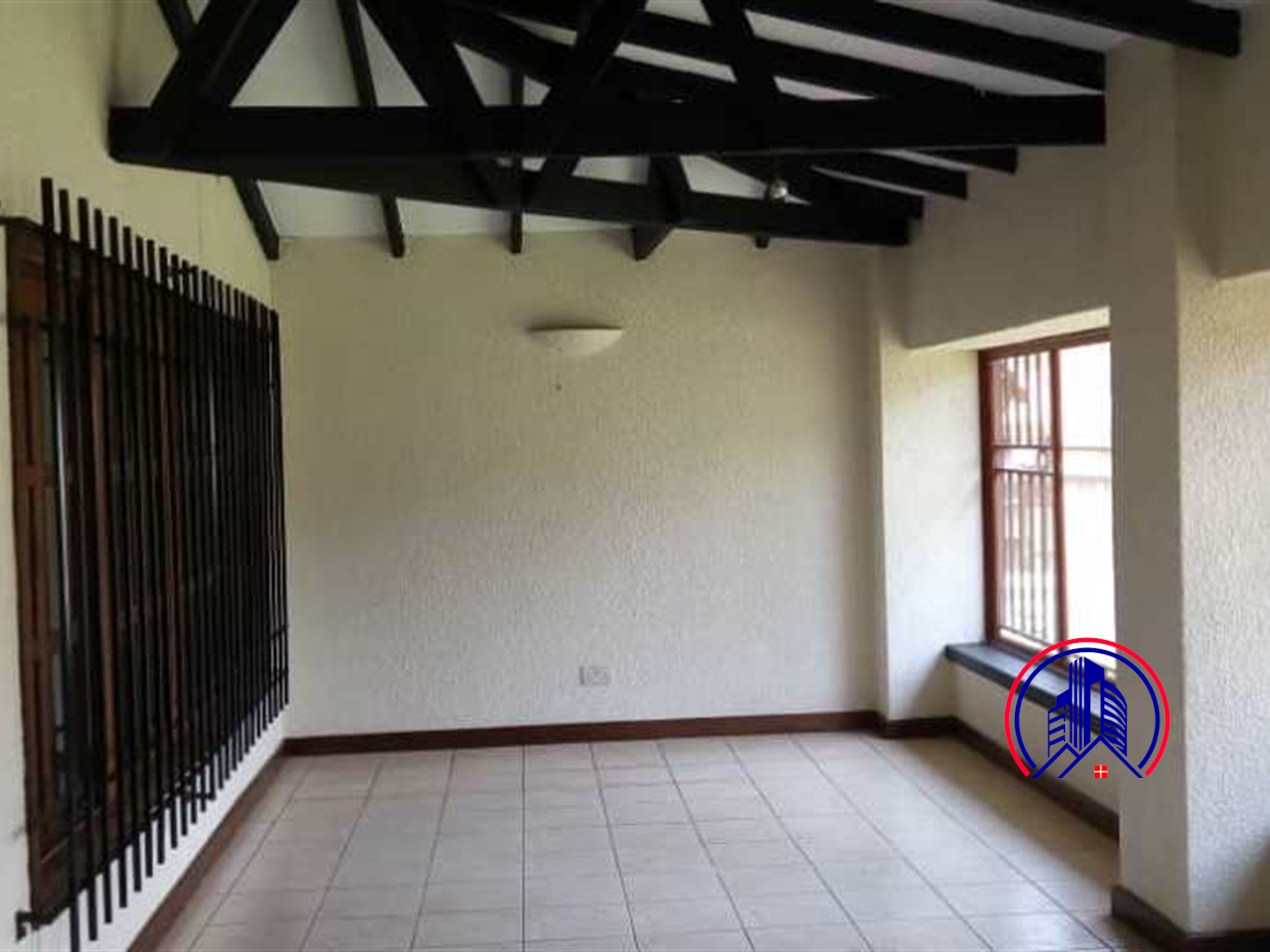 Bungalow for rent in Kololo Kampala