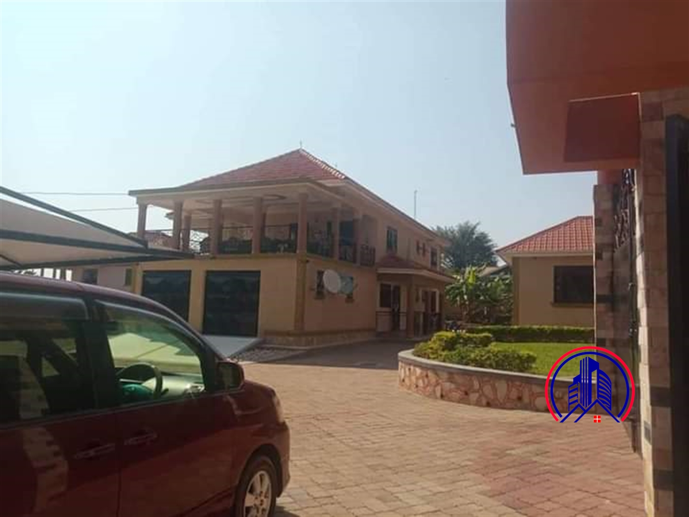 Storeyed house for sale in Munyonyo Kampala