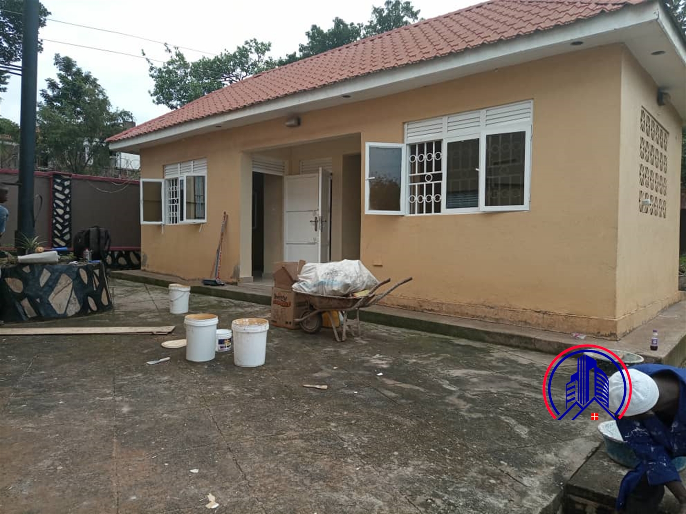 Storeyed house for rent in Munyonyo Kampala