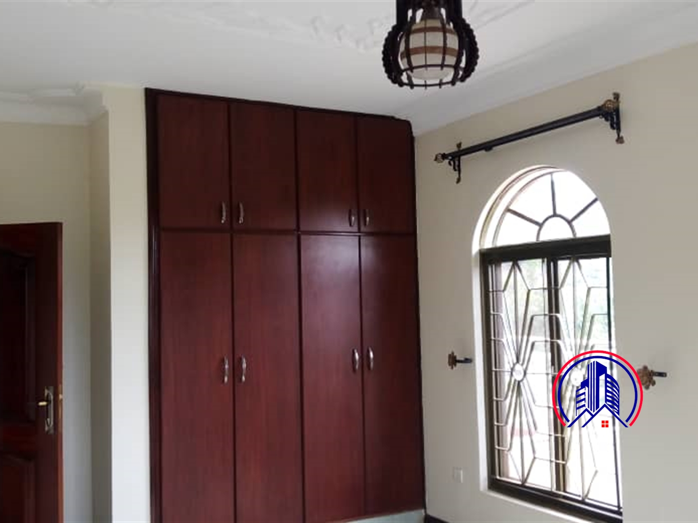 Storeyed house for rent in Naguru Kampala