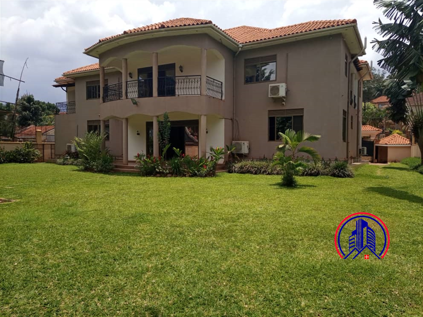 Storeyed house for rent in Naguru Kampala