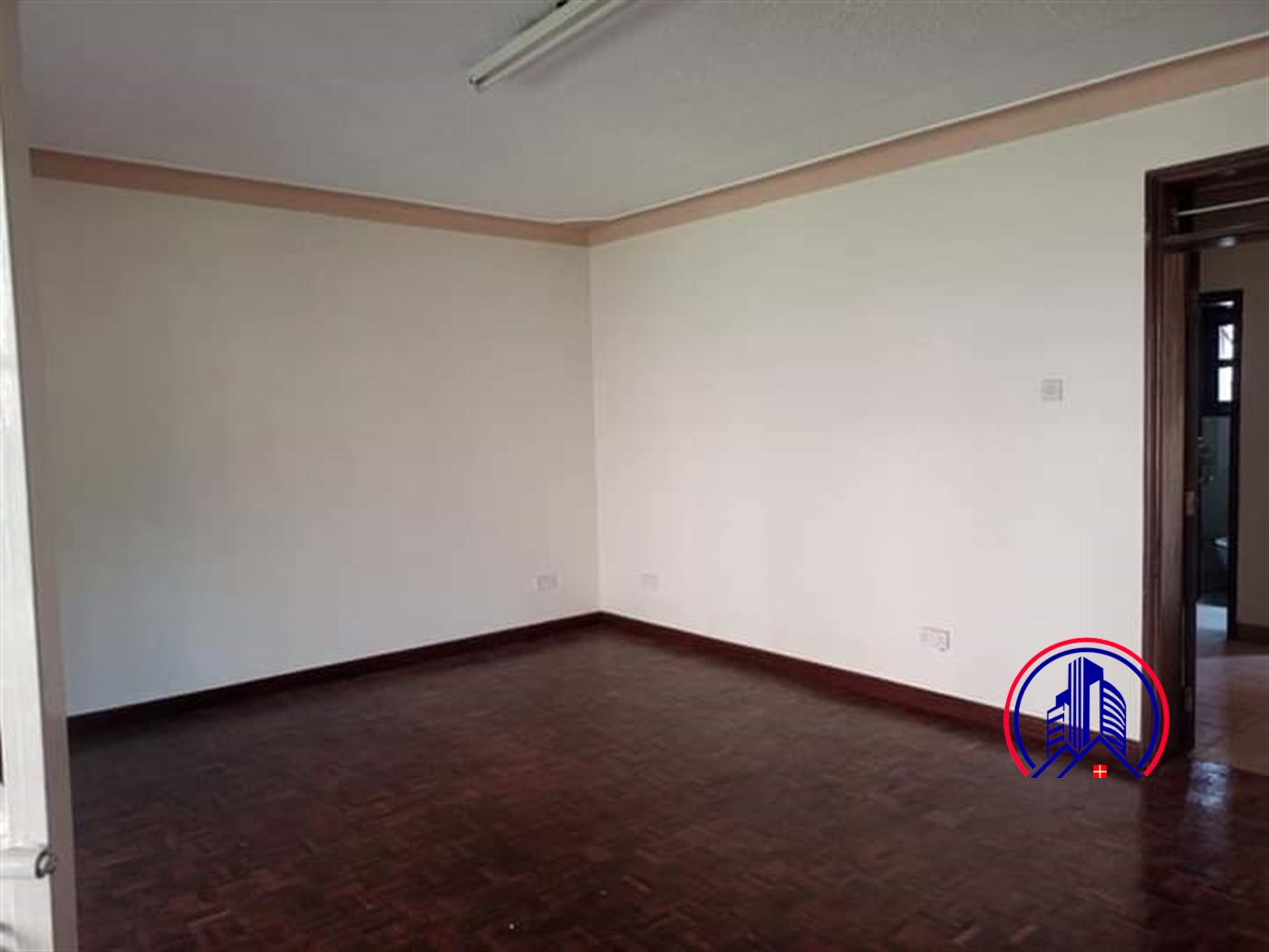 Storeyed house for rent in Bugoloobi Kampala