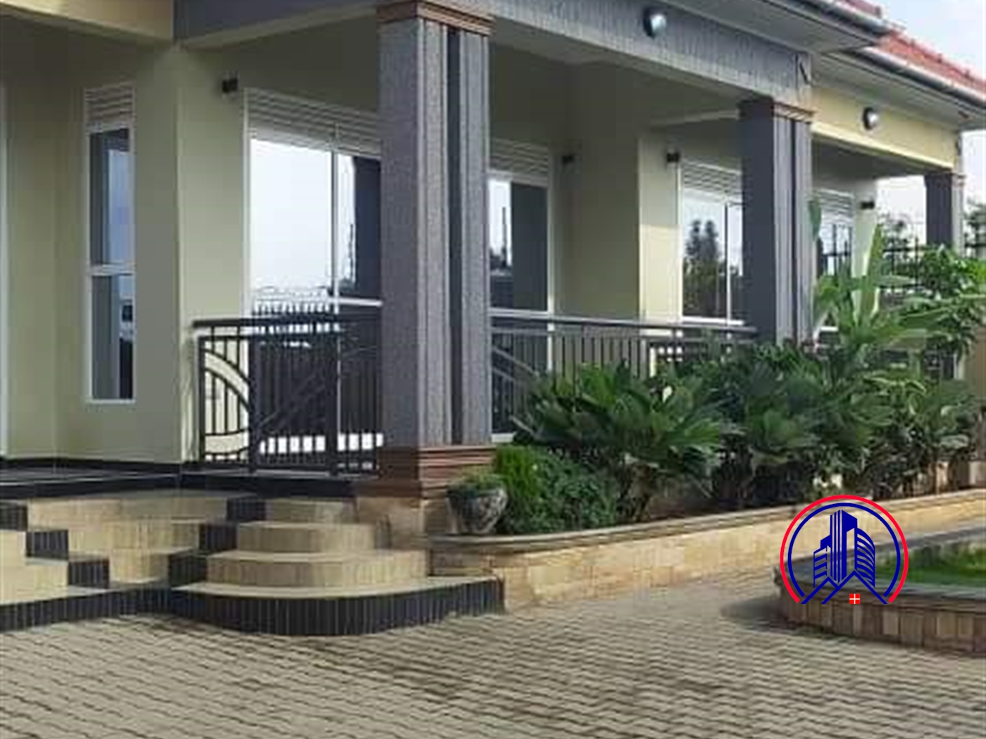 Bungalow for sale in Mutundwe Kampala